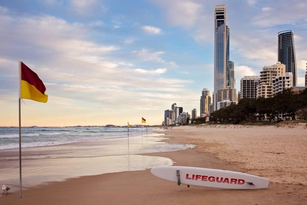 Surfers Paradise Self Contained 1 Bed Unit Gold Coast Eksteriør bilde