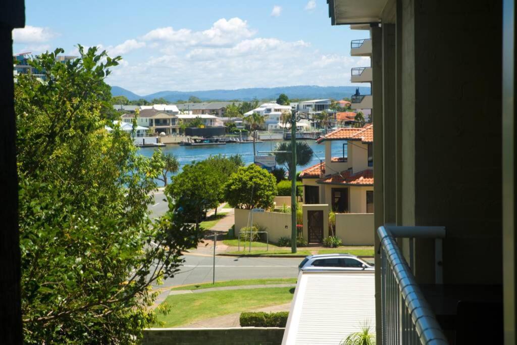Surfers Paradise Self Contained 1 Bed Unit Gold Coast Eksteriør bilde